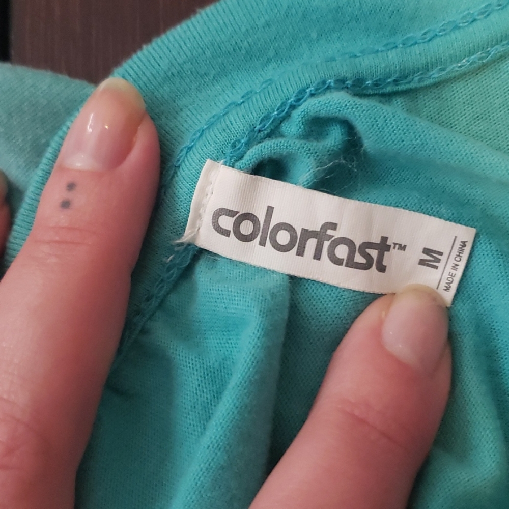 Colorfast blue tee - Picture 2 of 3